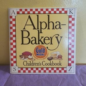 Vintage 1987 GOLD MEDAL FLOUR ALPHA-BAKERY Children's Cookbook Kids Cooking